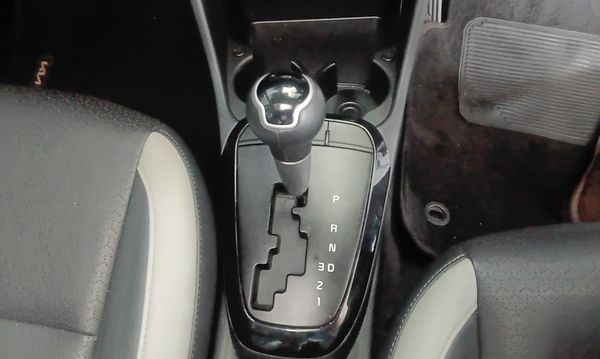 2023-Kia-Picanto-12-X-Line-Auto image:16
