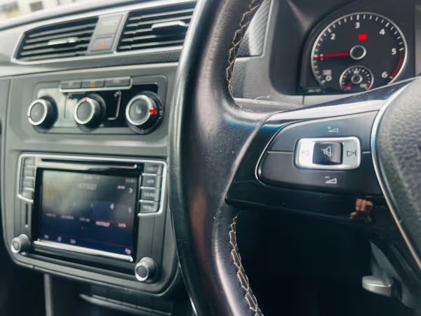 2019-Volkswagen-Caddy-7-SEATER-Alltrack-20-TDI-Auto-103kwDiesel image:15