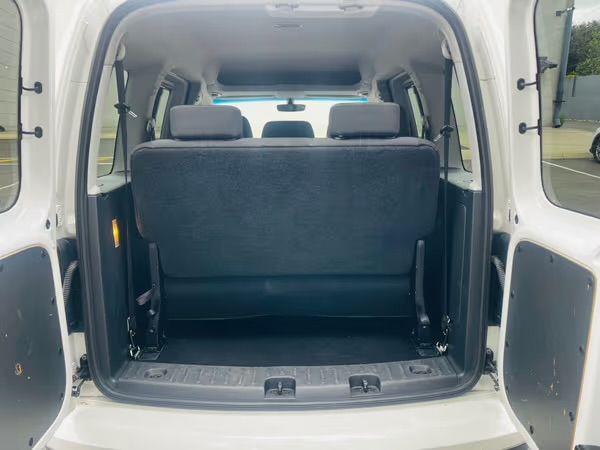 2019-Volkswagen-Caddy-7-SEATER-Alltrack-20-TDI-Auto-103kwDiesel image:18