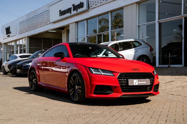 2015-Audi-TT-Coupe-20-TFSI-quattro-Auto image:23
