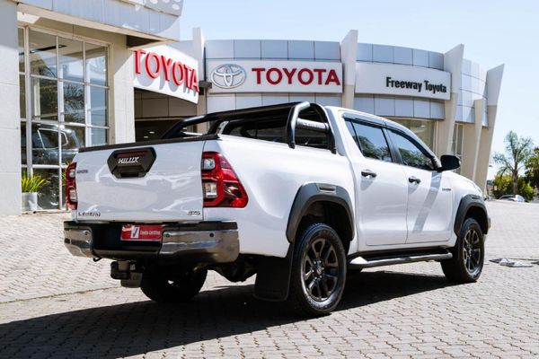 2022-Toyota-Hilux-28-GD-6-Raised-Body-Legend-4x4-Auto-Double-Cab image:14