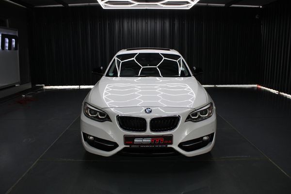 2016-BMW-2-Series-220i-Coupe-Sport-Auto image:1