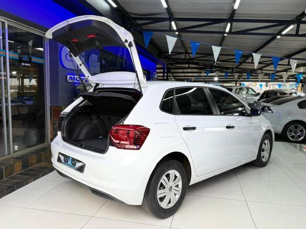 2020-Volkswagen-Polo-10-TSI-Trendline image:8
