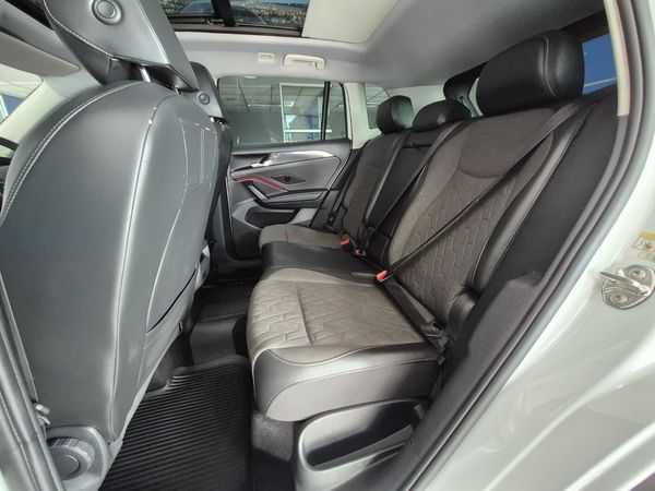 2025-Volkswagen-Tiguan-14TSI-Life image:14