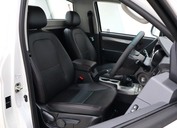 2026-JAC-T6-20-CTI-Lux-Single-Cab image:18