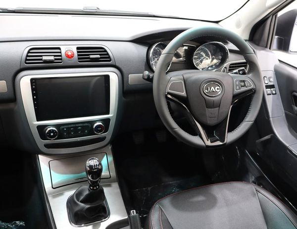 2026-JAC-T6-20-CTI-Lux-Single-Cab image:12