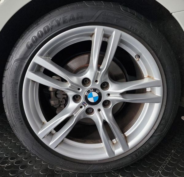 2018-BMW-3-Series-318i-M-Sport-Auto image:12