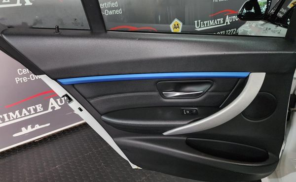 2018-BMW-3-Series-318i-M-Sport-Auto image:23