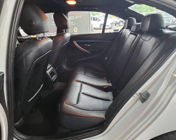 2018-BMW-3-Series-318i-M-Sport-Auto image:27