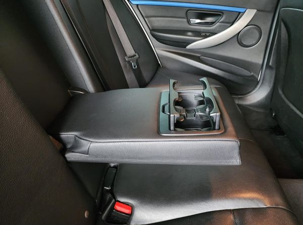 2018-BMW-3-Series-318i-M-Sport-Auto image:28