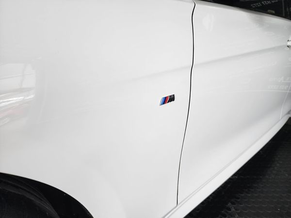 2018-BMW-3-Series-318i-M-Sport-Auto image:32