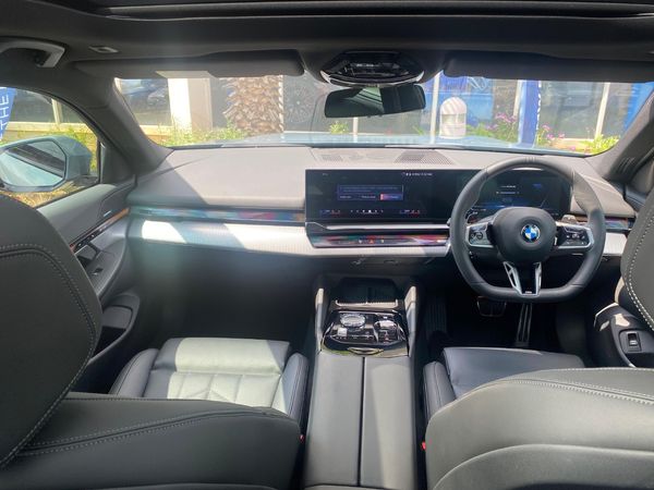 2025-BMW-5-Series-520d-M-Sport-Pro image:20