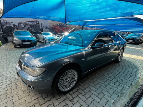 2005-BMW-7-Series-740i image:2