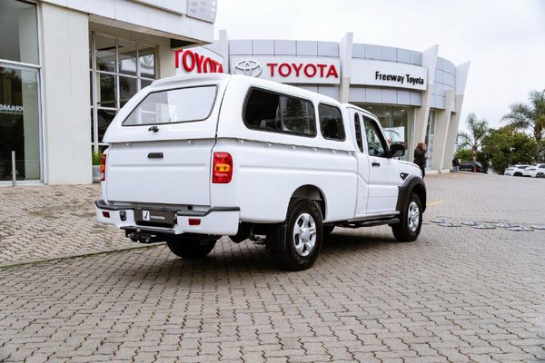 2023-Mahindra-Pik-Up-22-mHawk-S4-Dropside image:13