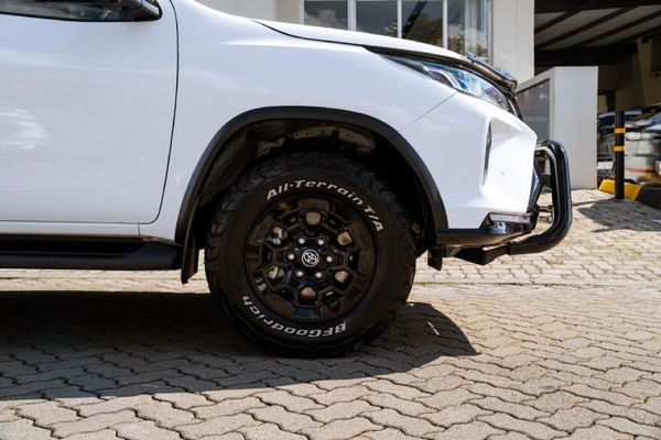 2025-Toyota-Fortuner-28-GD-6-4x4-VX-Auto image:17