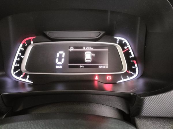2024-Kia-Sonet-15-LX image:17