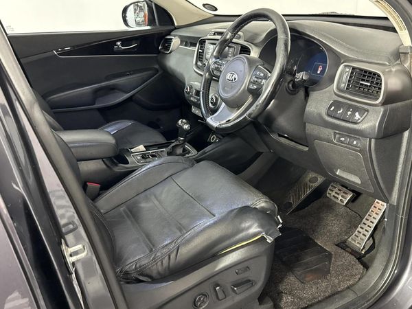 2016-Kia-Sorento-22D-AWD-Auto-7-seat-EX image:9