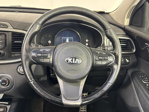 2016-Kia-Sorento-22D-AWD-Auto-7-seat-EX image:12