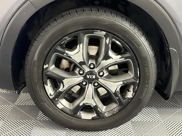 2016-Kia-Sorento-22D-AWD-Auto-7-seat-EX image:4
