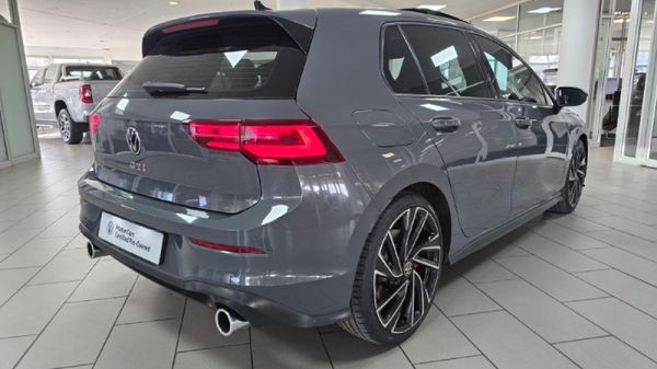 2022-Volkswagen-Golf-8-GTI-20-TSI-Auto image:13