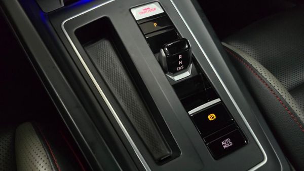 2022-Volkswagen-Golf-8-GTI-20-TSI-Auto image:18