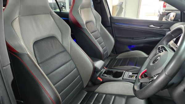 2022-Volkswagen-Golf-8-GTI-20-TSI-Auto image:23