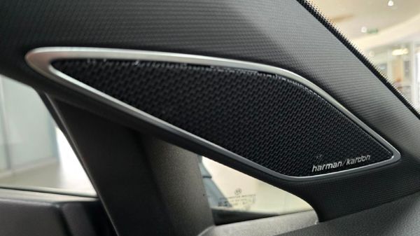 2022-Volkswagen-Golf-8-GTI-20-TSI-Auto image:24
