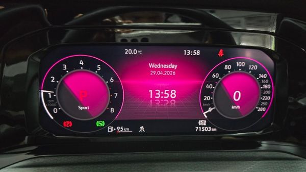 2022-Volkswagen-Golf-8-GTI-20-TSI-Auto image:34