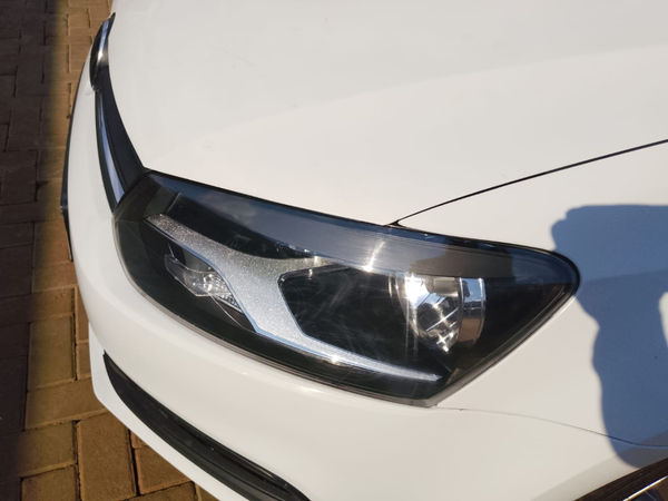 2024-Volkswagen-Polo-Vivo-16-AUTOMATIC image:11