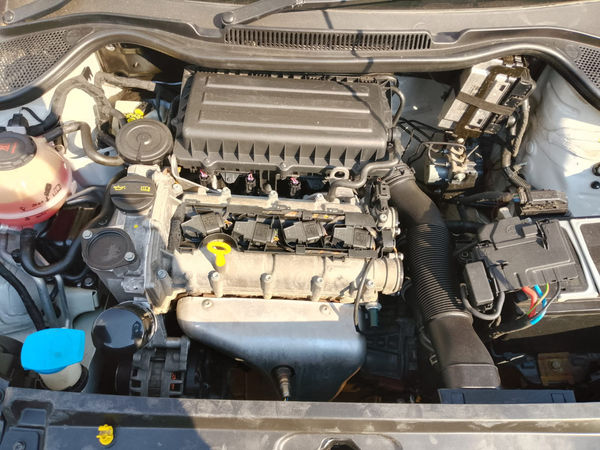 2024-Volkswagen-Polo-Vivo-16-AUTOMATIC image:28