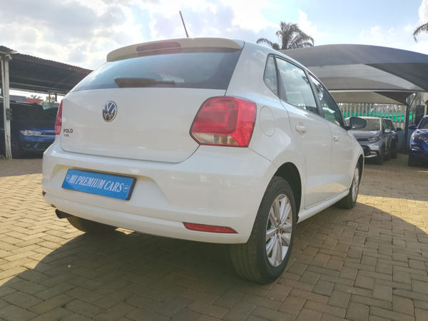 2024-Volkswagen-Polo-Vivo-16-AUTOMATIC image:5