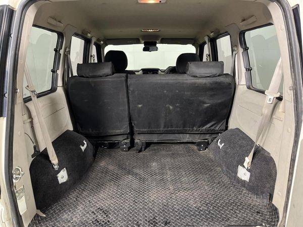 2021-Mahindra-Scorpio-22-TD-4x4-103kW-S11 image:11