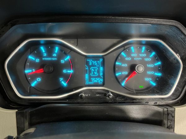 2021-Mahindra-Scorpio-22-TD-4x4-103kW-S11 image:2