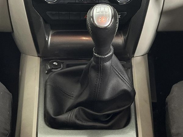 2021-Mahindra-Scorpio-22-TD-4x4-103kW-S11 image:7