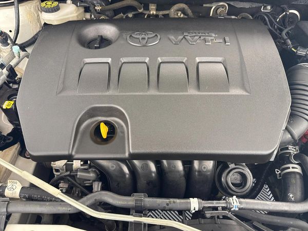 2019-Toyota-Corolla-18-Exclusive image:12
