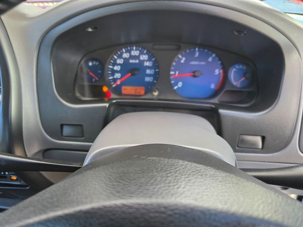 2019-Nissan-NP300-25-TDi-4x4-Double-Cab image:12