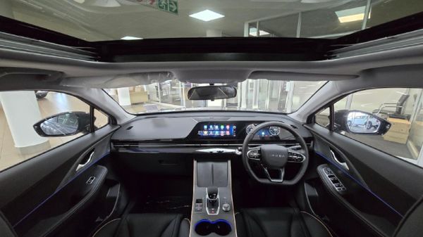 2026-Omoda-C5-15T-Luxury-X image:19
