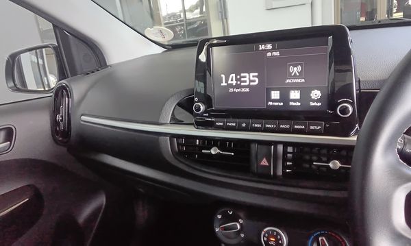 2021-Kia-Picanto-12-X-Line image:13