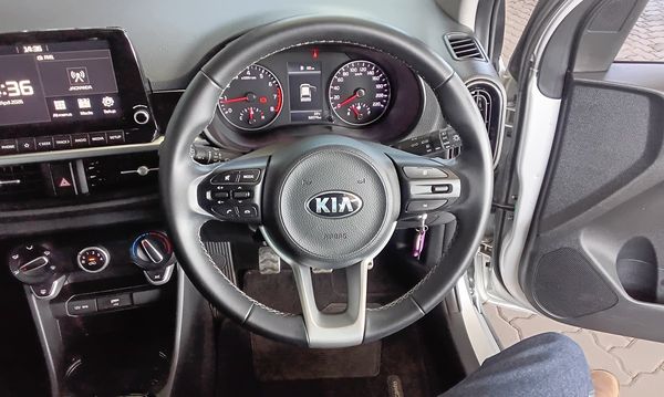 2021-Kia-Picanto-12-X-Line image:14