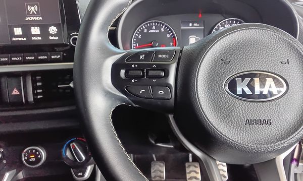 2021-Kia-Picanto-12-X-Line image:16