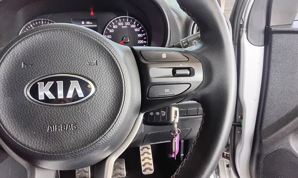 2021-Kia-Picanto-12-X-Line image:17