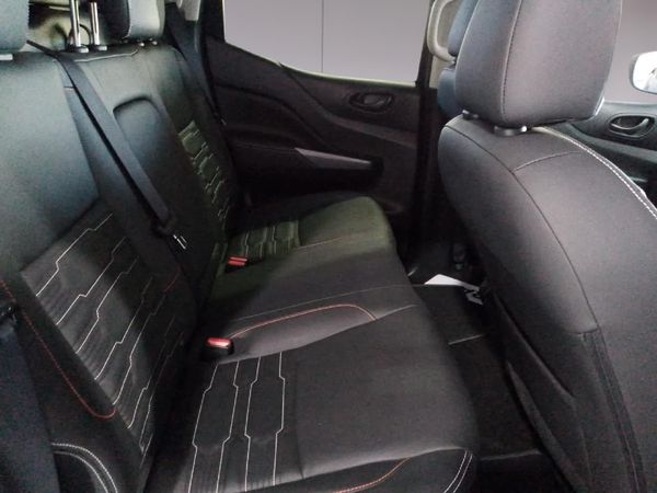 2025-Nissan-Navara-25-DDTi-PRO-4X-4X4-Auto-Double-Cab image:16