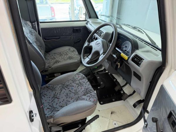 2026-Mahindra-Bolero-Maxi-Truck-25-TD-Single-Cab image:11