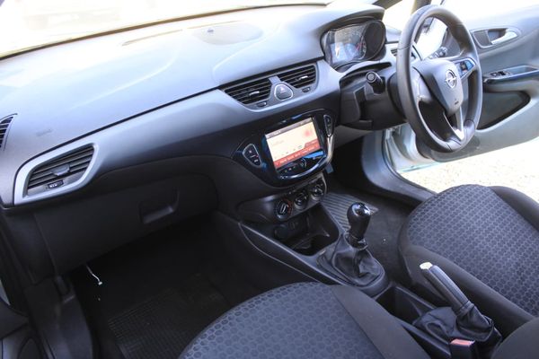 2015-Opel-Corsa-10T-EcoFlex-Enjoy-5-dr-85kW image:14