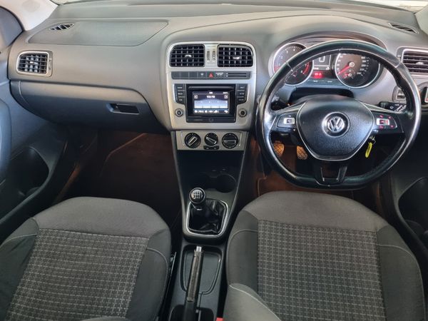 2017-Volkswagen-Polo-12-TSI-Highline-81kW image:9