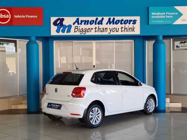 2017-Volkswagen-Polo-12-TSI-Highline-81kW image:11
