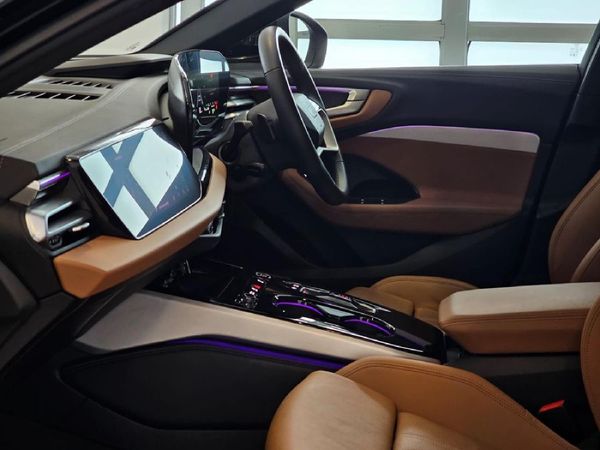 2025-Audi-A5-TFSI-S-Line-146kW image:9
