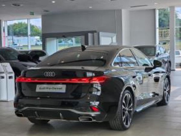 2025-Audi-A5-TFSI-S-Line-146kW image:8