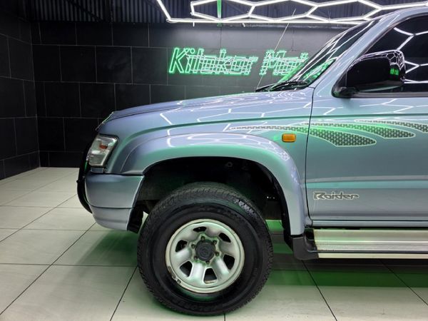 2002-Toyota-Hilux-2700i-Raider-Raised-Body-Double-Cab image:7