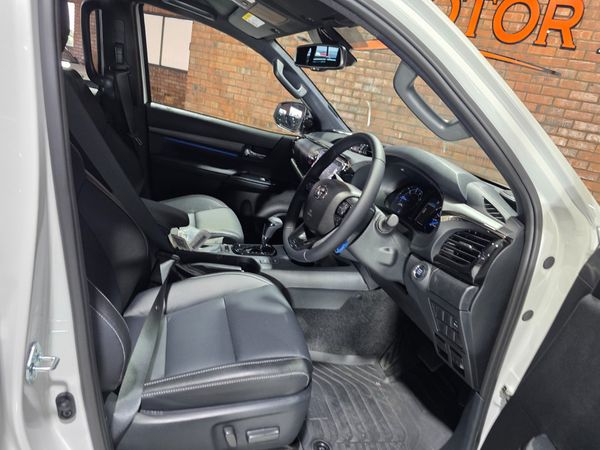 2026-Toyota-Hilux-28-GD-6-RB-Legend-55-Auto-Double-Cab image:5
